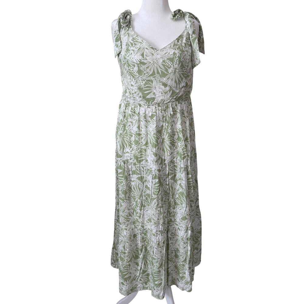 Skies Are Blue Curvy Floral Tie Strap Smocked‎ Green Midi Dress Women's 1X Boho